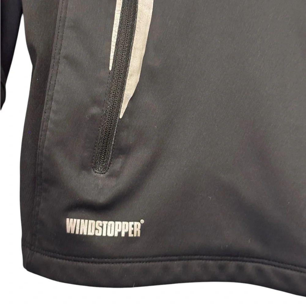 The North Face Mens Wind Stopper Jacket